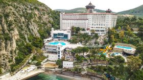 LADONIA HOTELS ADAKULE